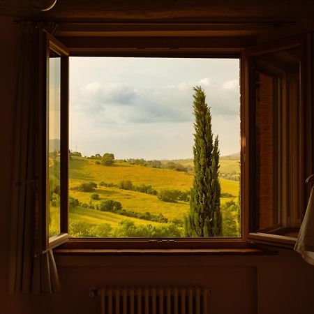 Casale Sterpeti Bed & Breakfast มาลียาโน อิน ตอสกานา ภายนอก รูปภาพ