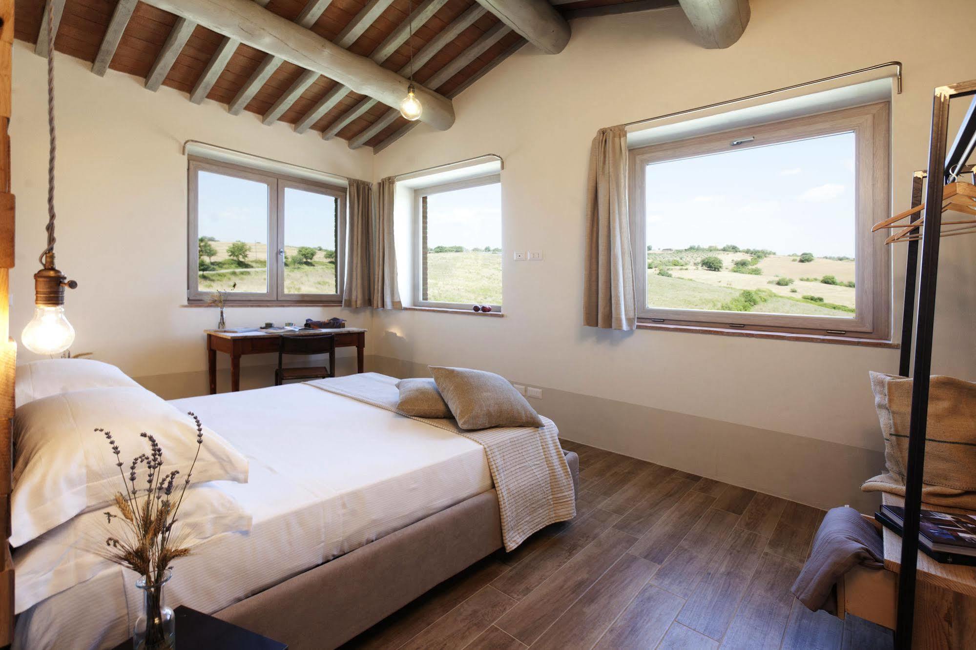 Casale Sterpeti Bed & Breakfast มาลียาโน อิน ตอสกานา ภายนอก รูปภาพ
